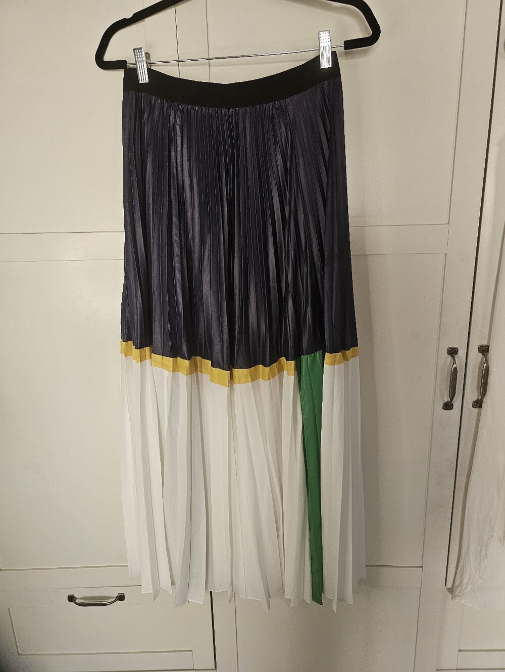 BCBGMAXAZRIA S Pleated Maxi Skirt Colorblock Navy White Green Yellow⁷